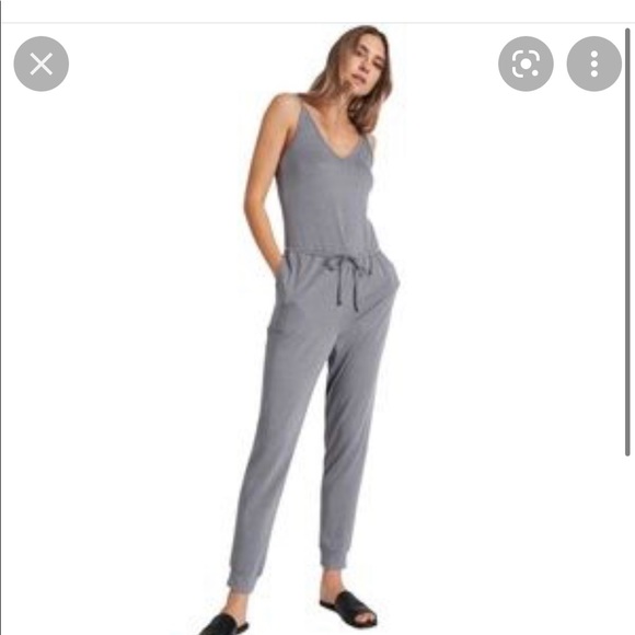 Kit and Ace jumpsuit - Picture 1 of 5